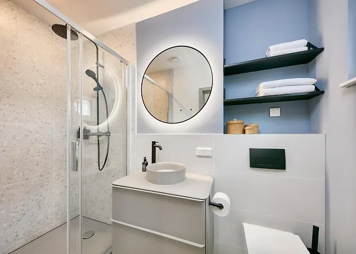 Cozy Neubau-maisonette - Citynah In Hamburg-niendorf Hamburg