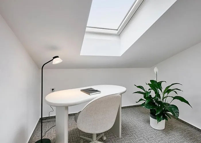 Cozy Neubau-maisonette - Citynah In Hamburg-niendorf Apartament
